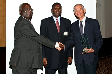 Award Ceremony: Honouring Achievement and Collaboration in Business